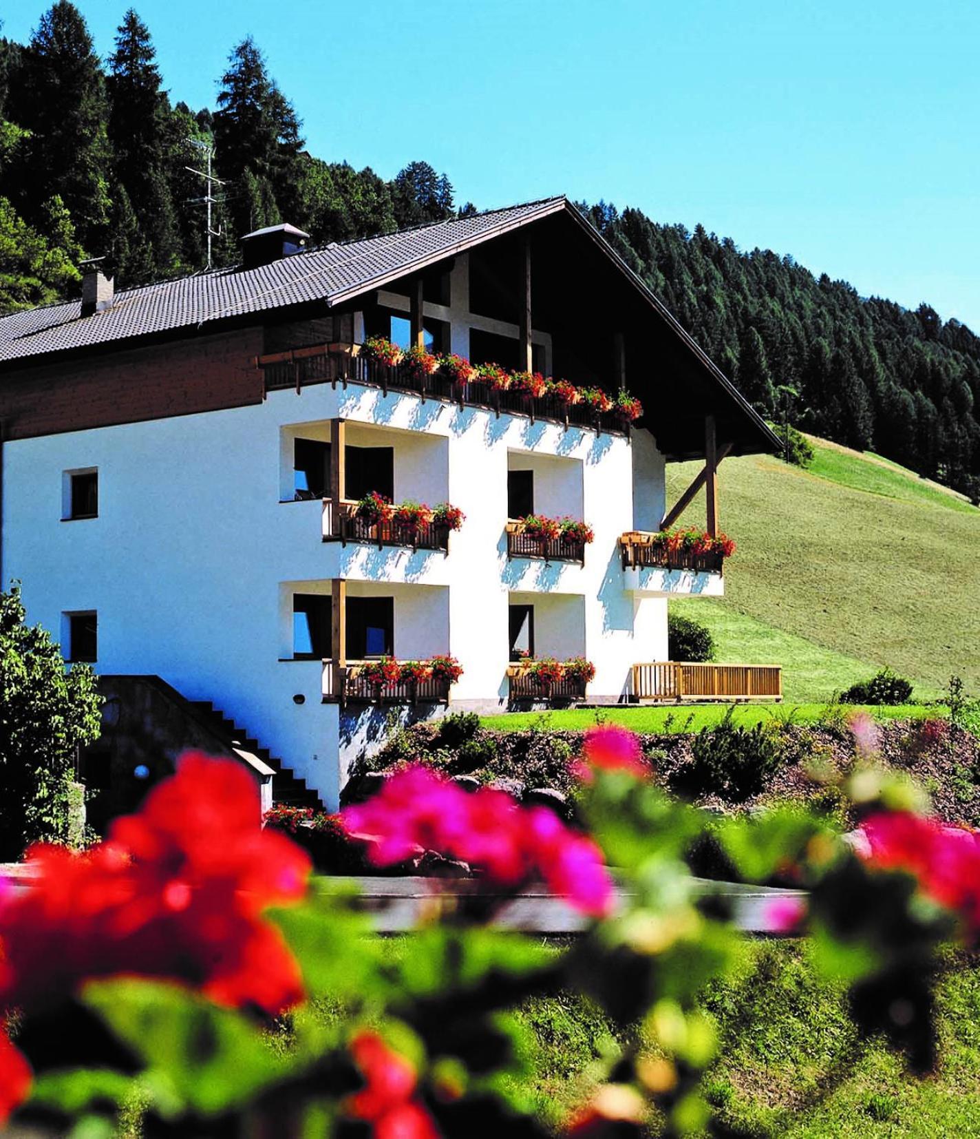 Appartement Strobl Sexten Exterior photo