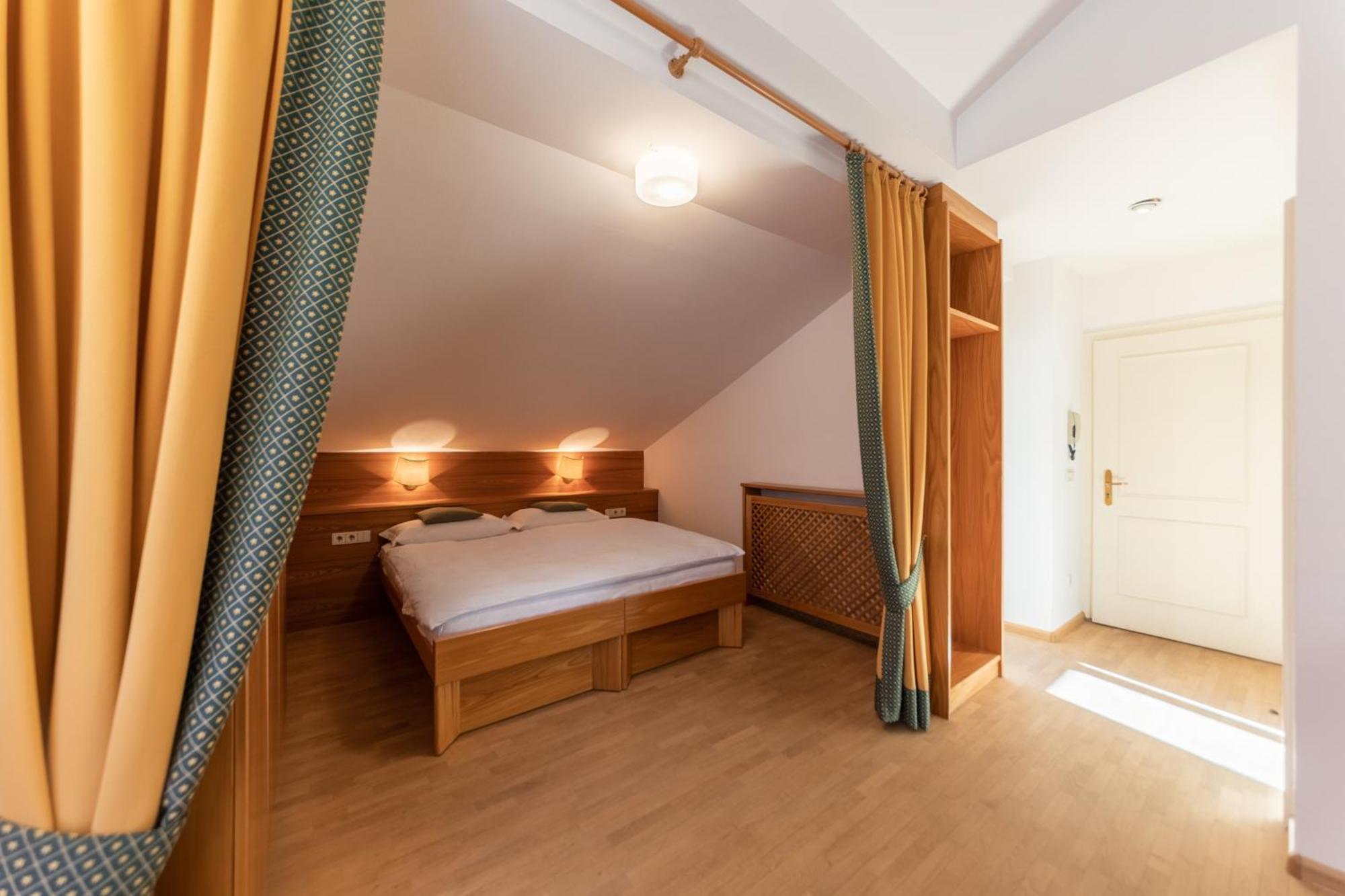 Appartement Strobl Sexten Exterior photo